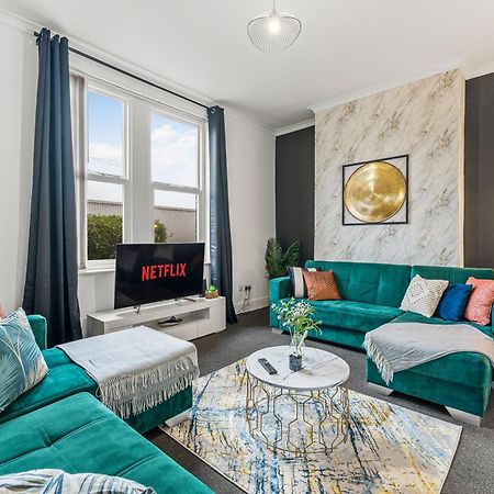 20 Percent Off! Stylish Sheffield Abode Sleeps 12 Apartman Kültér fotó