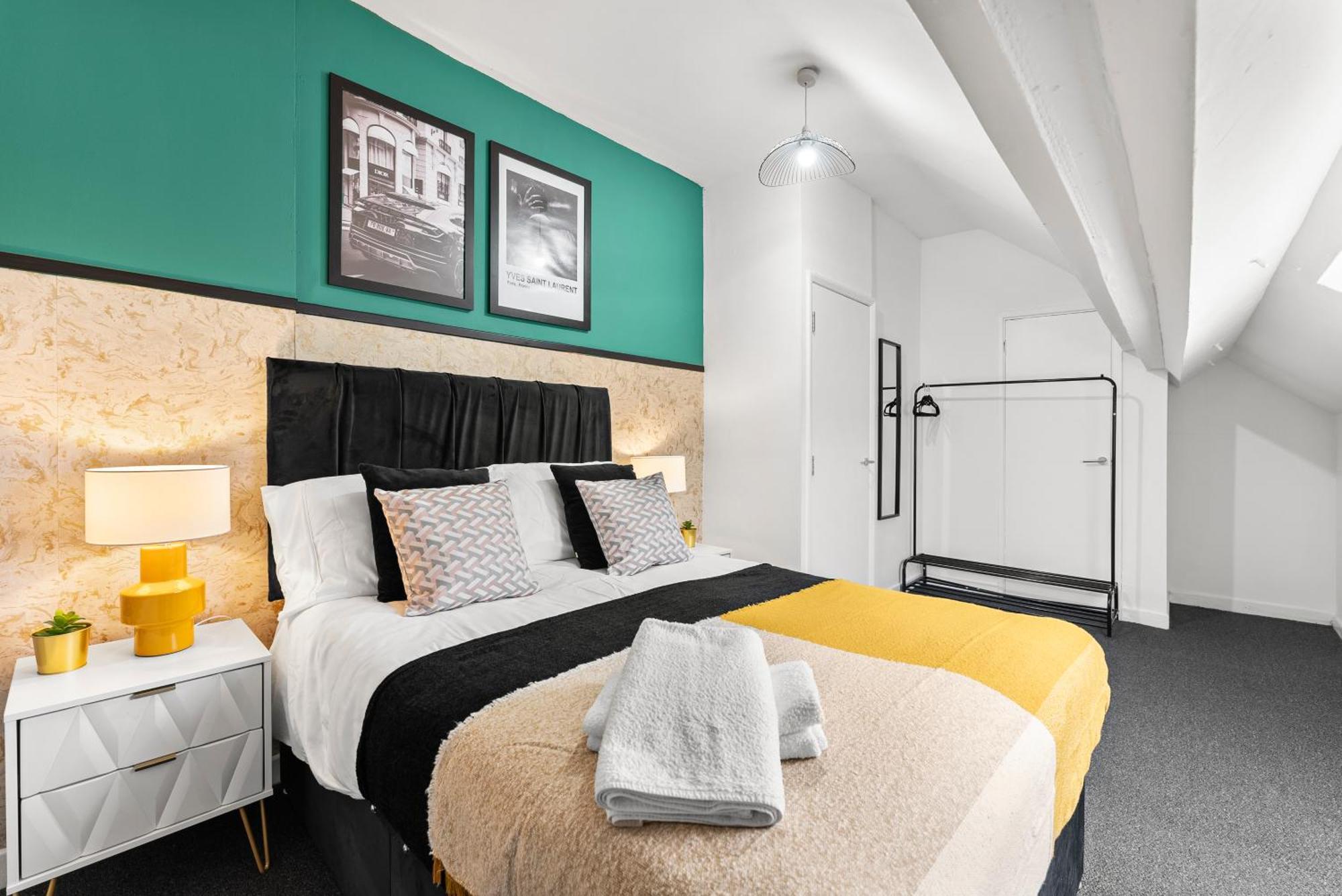 20 Percent Off! Stylish Sheffield Abode Sleeps 12 Apartman Kültér fotó