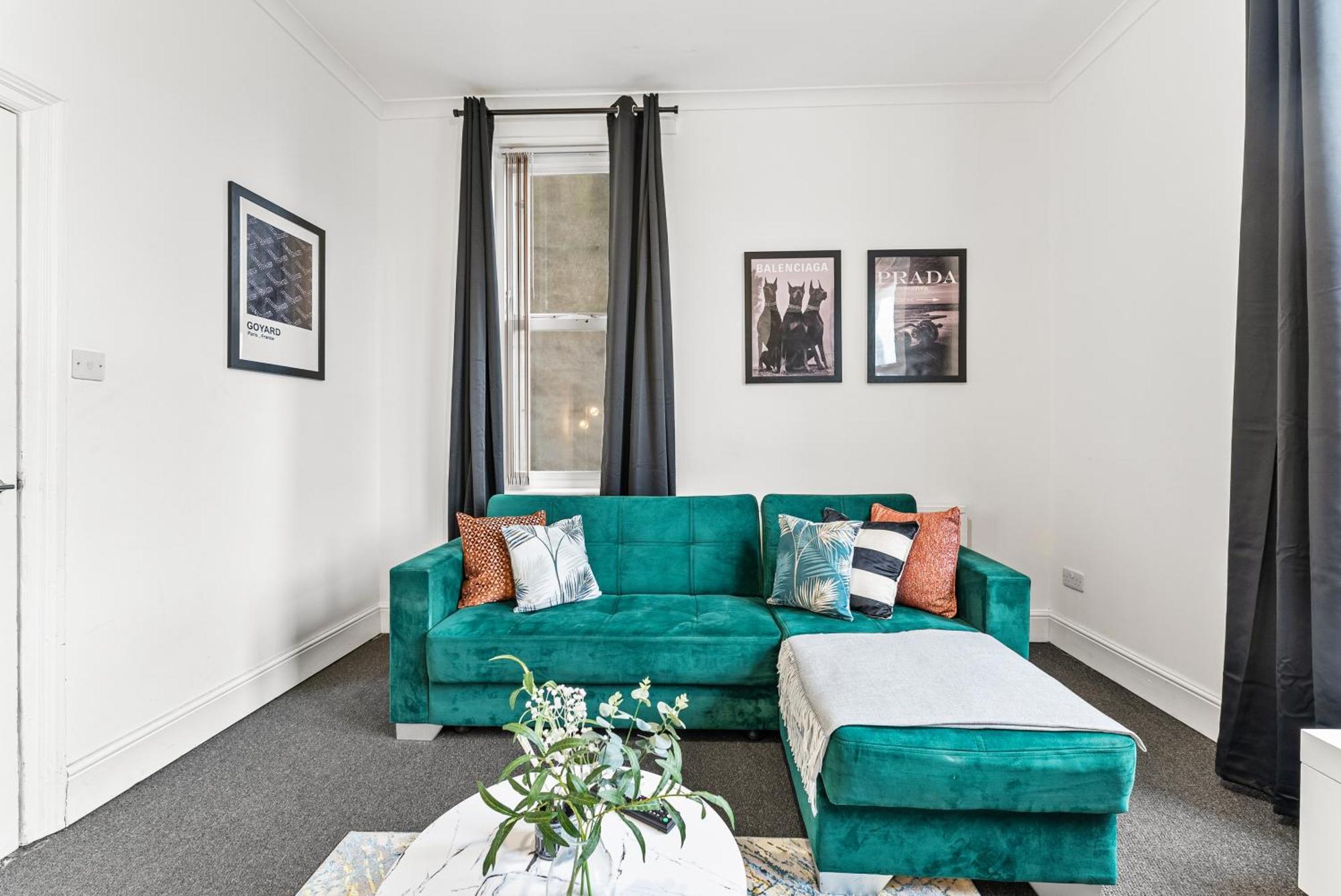 20 Percent Off! Stylish Sheffield Abode Sleeps 12 Apartman Kültér fotó
